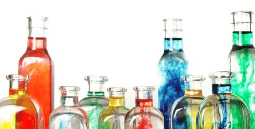 玻璃瓶的隱性代價(jià) 專(zhuān)家警告，其危害或?yàn)樗芰掀克谋?，未?lái)人類(lèi)或面臨更多挑戰(zhàn)